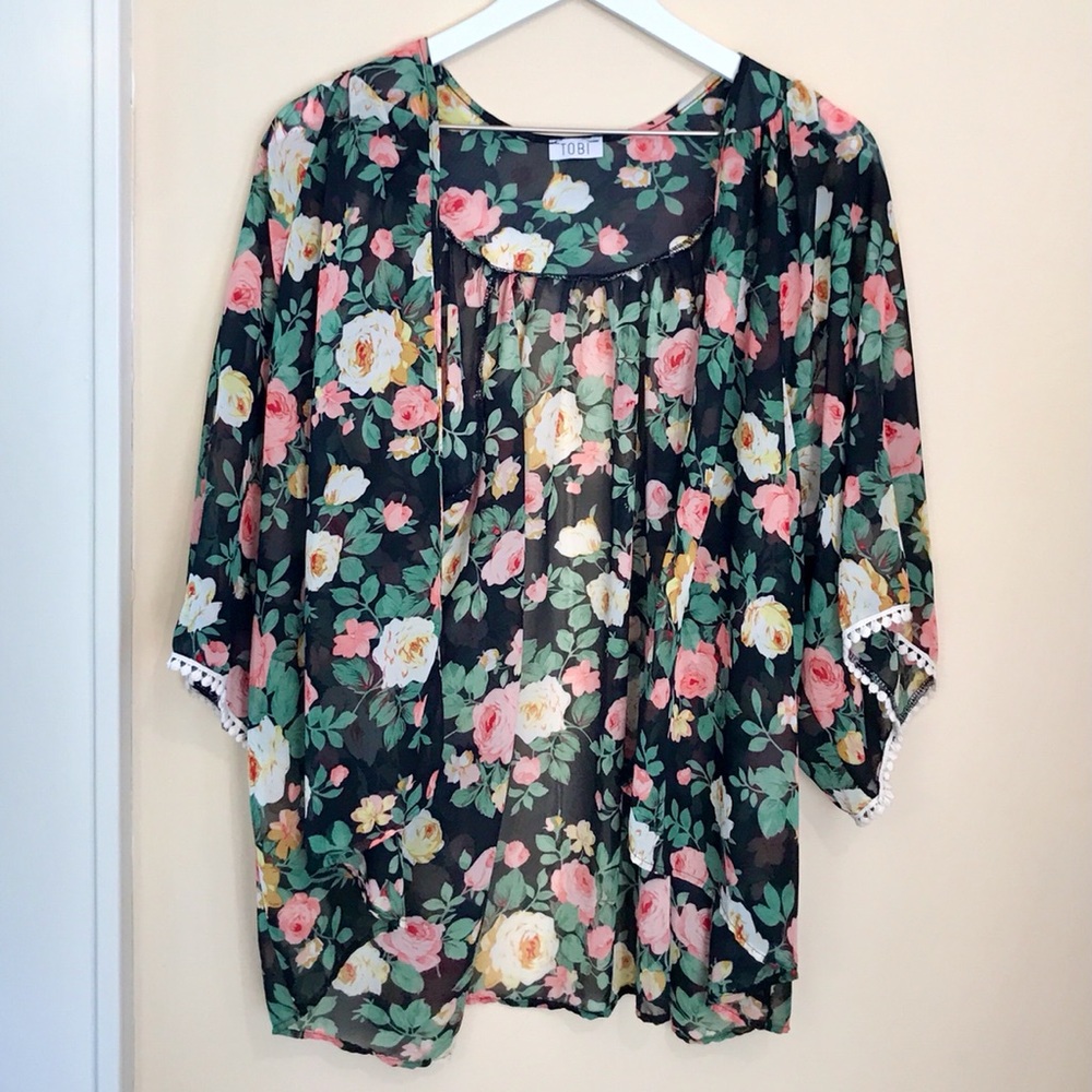 Tobi Floral Lightweight Kimono